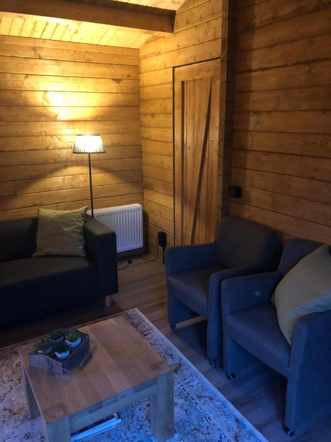 3 Slaapkamer Blokhut Met Opgemaakte Bedden Villa Putten Dış mekan fotoğraf