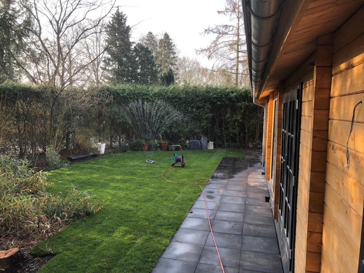 3 Slaapkamer Blokhut Met Opgemaakte Bedden Villa Putten Dış mekan fotoğraf
